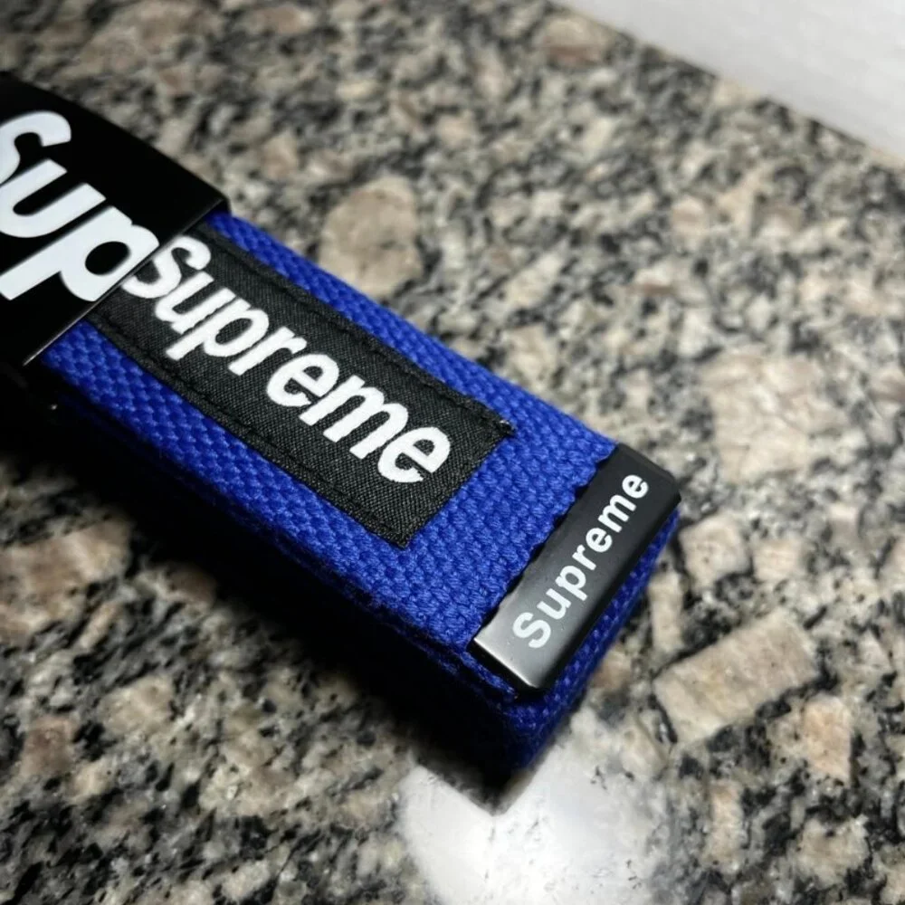 Supreme new belt